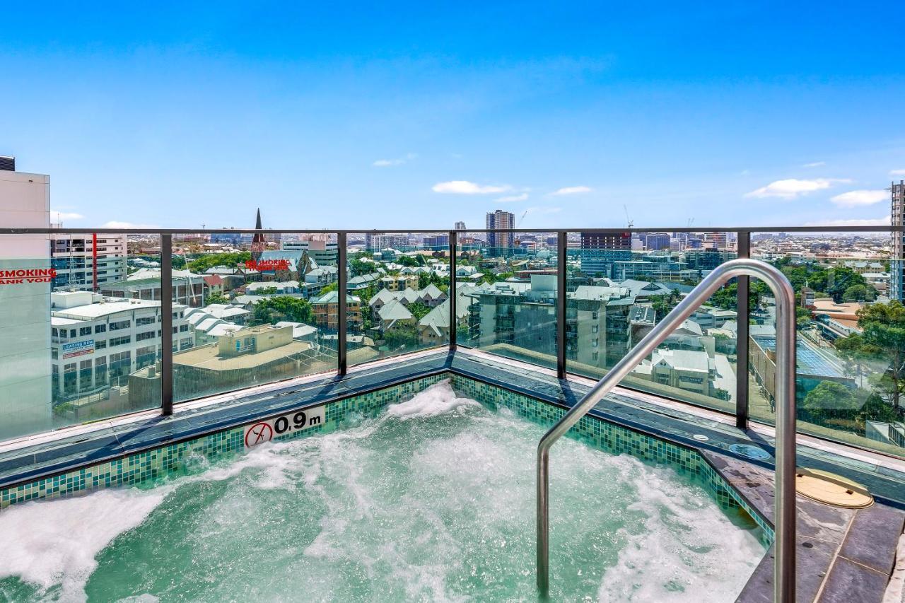 Quattro On Astor Apartments Brisbane By Restt Экстерьер фото
